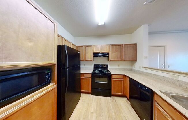 1 bed, 1 bath, 740 sqft, $1,039