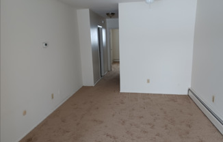 1 bed, 1 bath, 1 sqft, $950, Unit C13