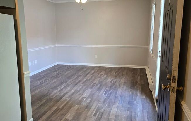 1 bed, 1 bath, 495 sqft, $795, Unit 5760-3