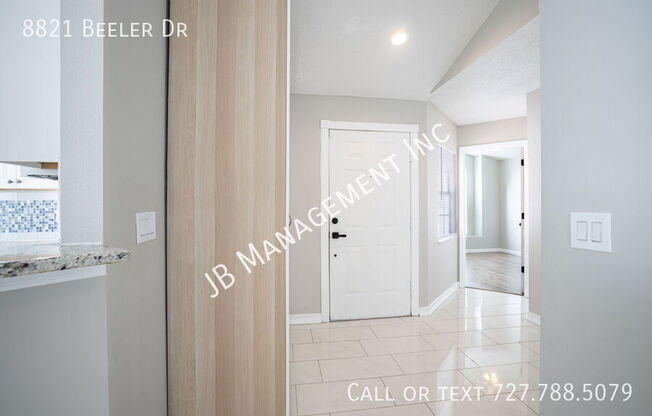 8821 BEELER DR