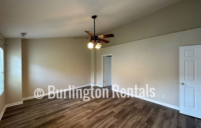 3 beds, 2.5 baths, $1,800