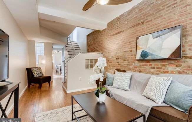 611 Durham St/2 Bed, 2.5 Bath Townhouse in the heart of Fells Point