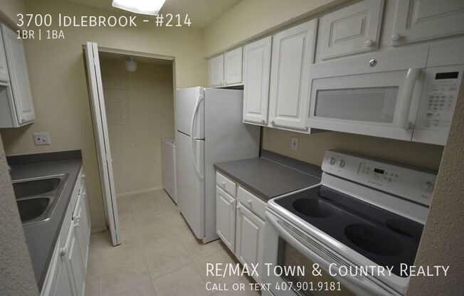 3700 IDLEBROOK CIR