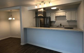 1 bed, 1 bath, 650 sqft, $1,595, Unit 2401-09