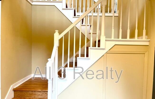 4059 CHARLESTON CT SE