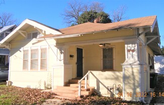 629 E PARK AVE