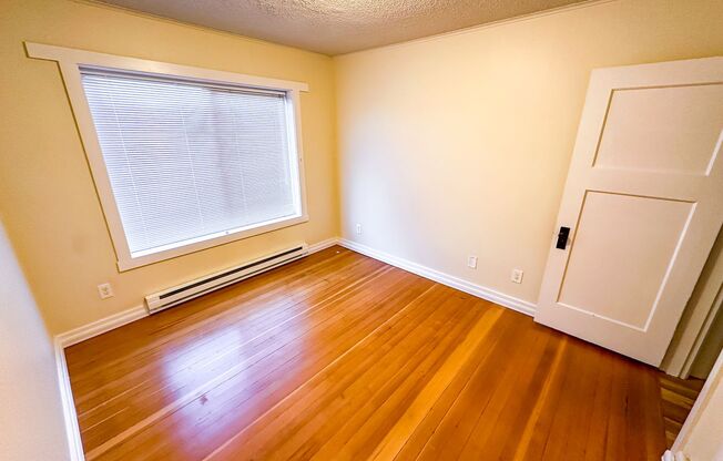 5241 15th Ave.