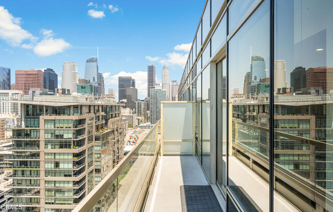 2 beds, 2 baths, 1,170 sqft, $4,500, Unit 2106