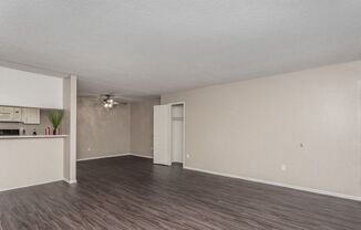 1 bed, 1 bath, 700 sqft, $2,015, Unit Unit 15C