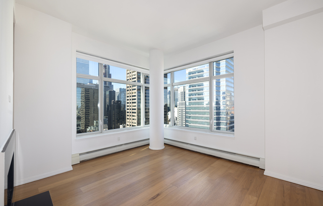 3 beds, 3.5 baths, $18,500, Unit PHA