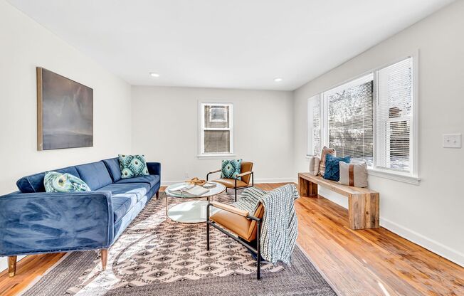 3 Bed 2 Bath House w/Fenced Yard in East Nashville $2200/mo