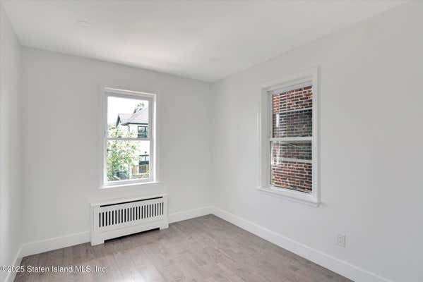 304 CROMWELL AVE