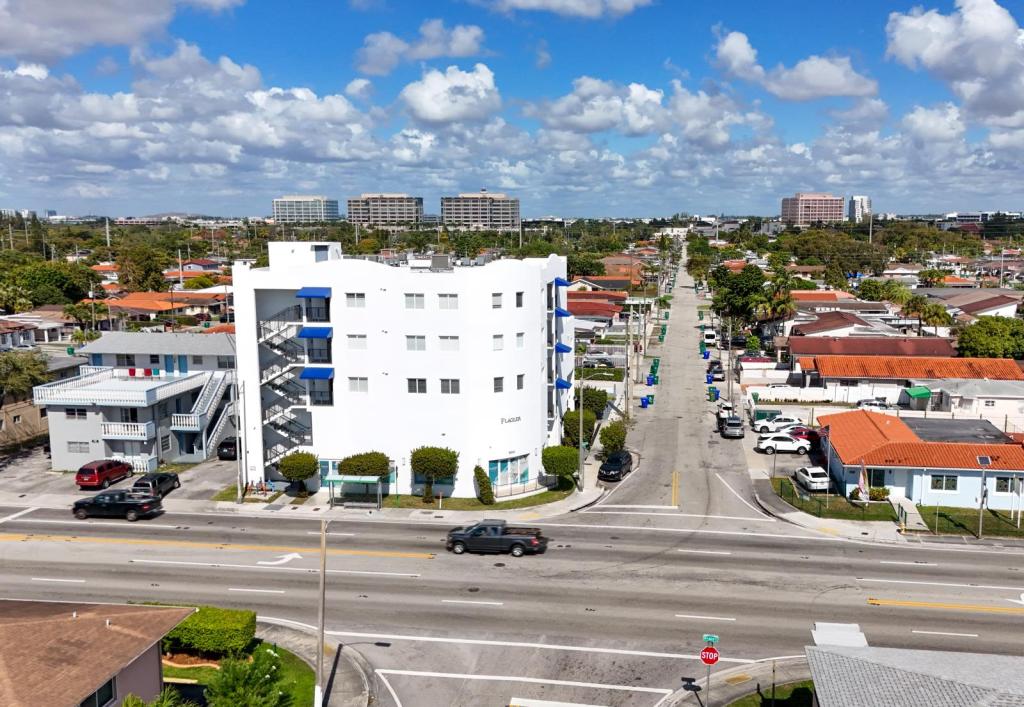 6001 W Flagler St Apt 503