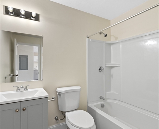 1 bed, 1 bath, 600 sqft, $1,800, Unit 101