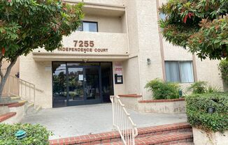 Independence Court Apartments