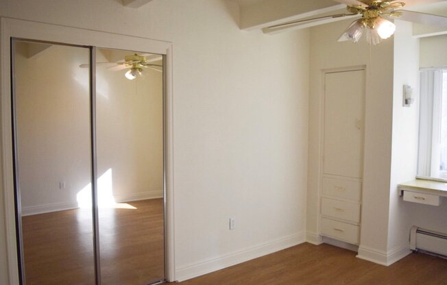 1 bed, 1 bath, $1,200