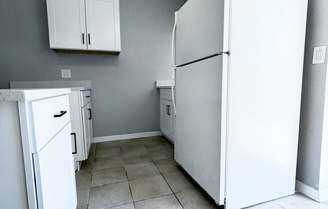 4133/4135 SW 7th Pl Duplex