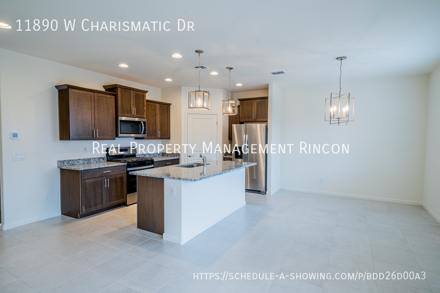 11890 W CHARISMATIC DR