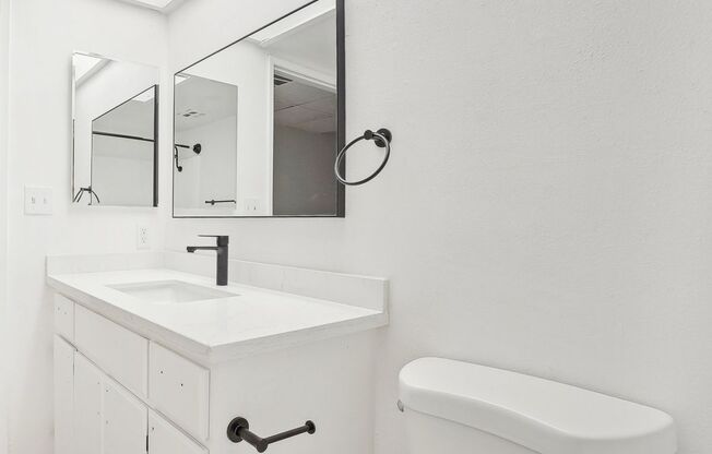 1 bed, 1 bath, 600 sqft, $1,698, Unit 218