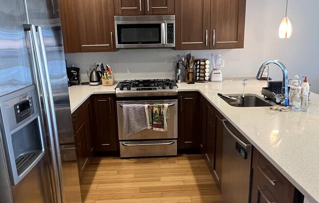 1 bed, 1 bath, 1,100 sqft, $4,200, Unit 307