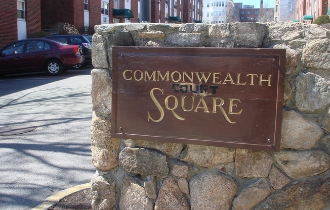 9 COMMONWEALTH CT