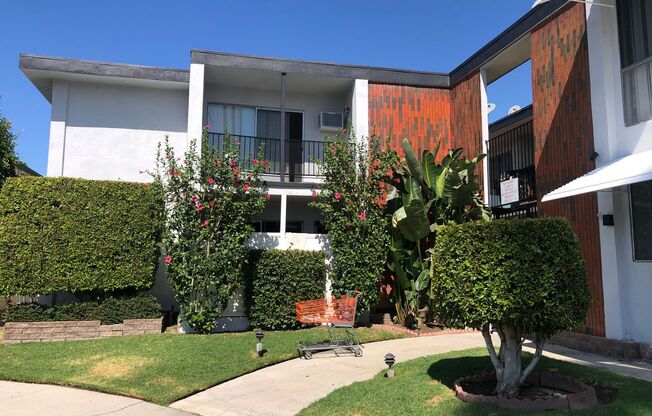 8377 North Gate, LLC
