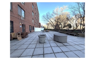 333 E 119 ST