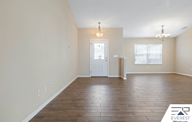 39 FIRETHORN LN