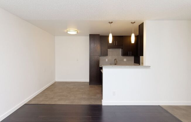 1 bed, 1 bath, 780 sqft, $2,195, Unit 205