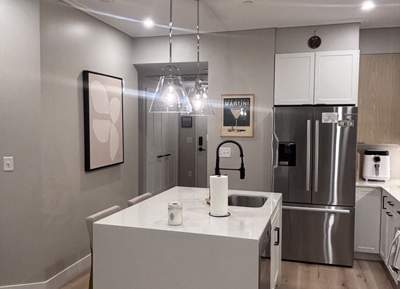 1 bed, 1 bath, 600 sqft, $2,525, Unit 314