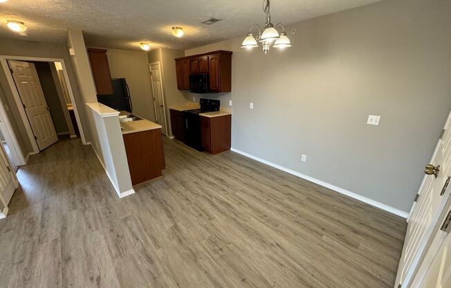 1 bed, 1 bath, $800, Unit UNIT A 208