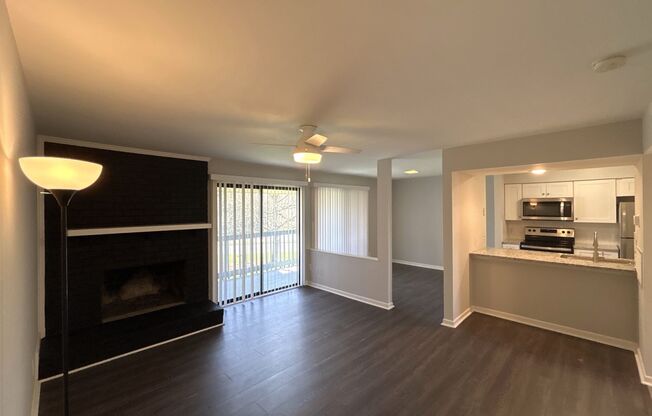 Beautiful 2/2 Condo in Carmel Village