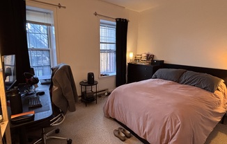 2 beds, 1 bath, $3,600, Unit 3