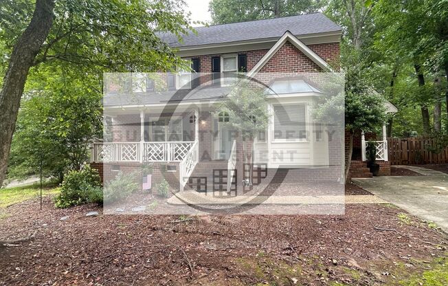 639 GREENWOOD CIR