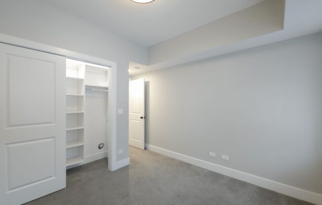 3 beds, 3 baths, 1,641 sqft, $3,895, Unit 2541-1