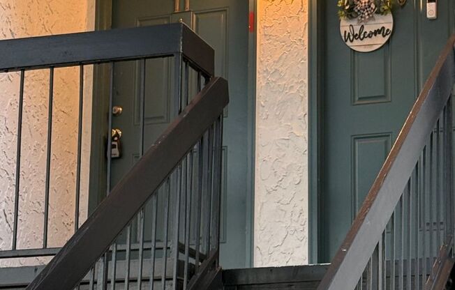 Large 2 Bedroom, 1 1/2 Bathroom Condo Available Immediately!