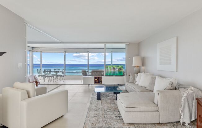 Live the Gold Coast Lifestyle!