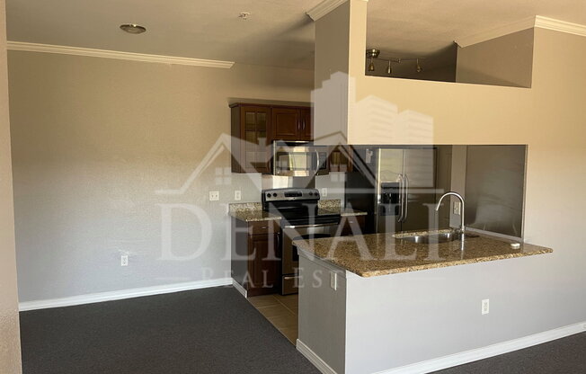 1 bed, 1 bath, 692 sqft, $1,095, Unit 327
