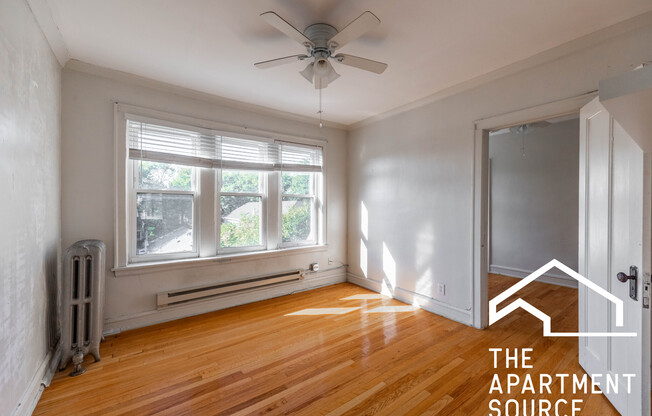 4218 N Clark St, Chicago IL