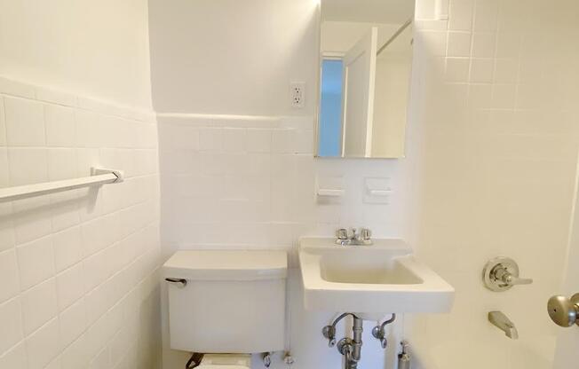 Studio, 1 bath, $2,862, Unit 2-B