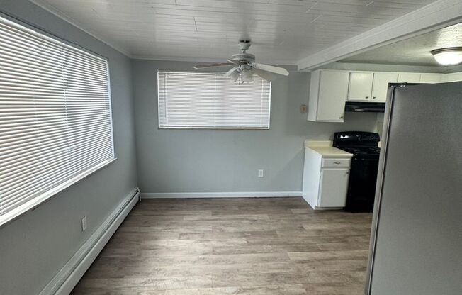 3 Bed 2 Bath Condo Available Now!