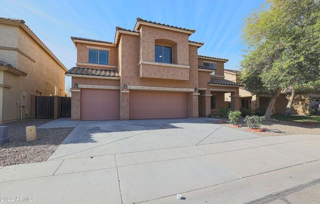 Large Fully remodeled 5 bedroom, 3-bathroom, 3 Car Garage Cul-de-Sac Laveen home