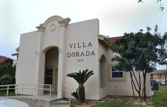 2 beds, 1 bath, 900 sqft, $1,195, Unit Villa Dorada 62