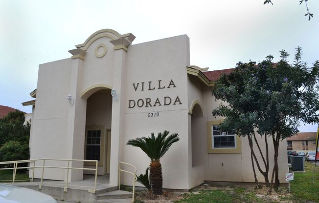 2 beds, 1 bath, 900 sqft, $1,195, Unit Villa Dorada 62