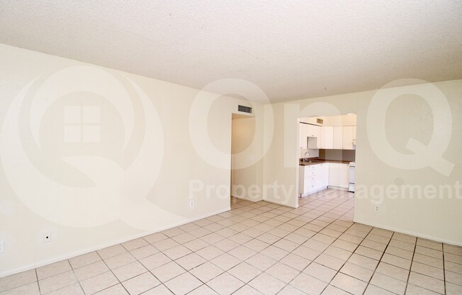 4050 E SAINT ANNE AVE