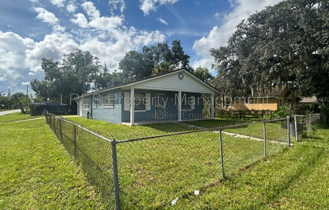 1020 S BAY AVE