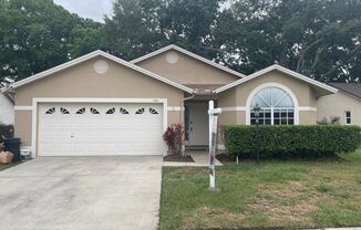 28217 Tanglewood Dr - For Rent!