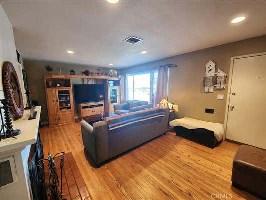 3 beds, 2 baths, 1,152 sqft, $3,500