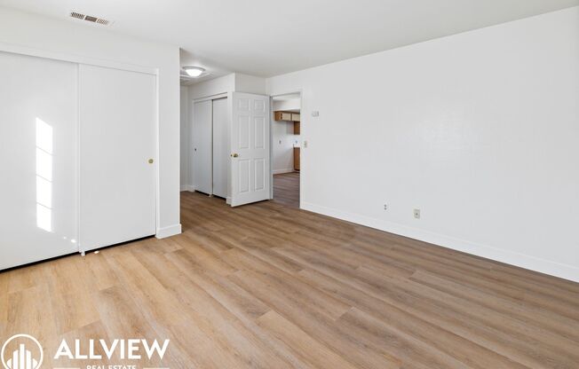 1 bed, 1 bath, $1,995, Unit 12