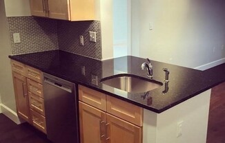 1 bed, 1 bath, 760 sqft, $2,800, Unit 404